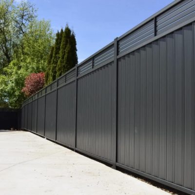 Best Vinyl steel fence in driveway